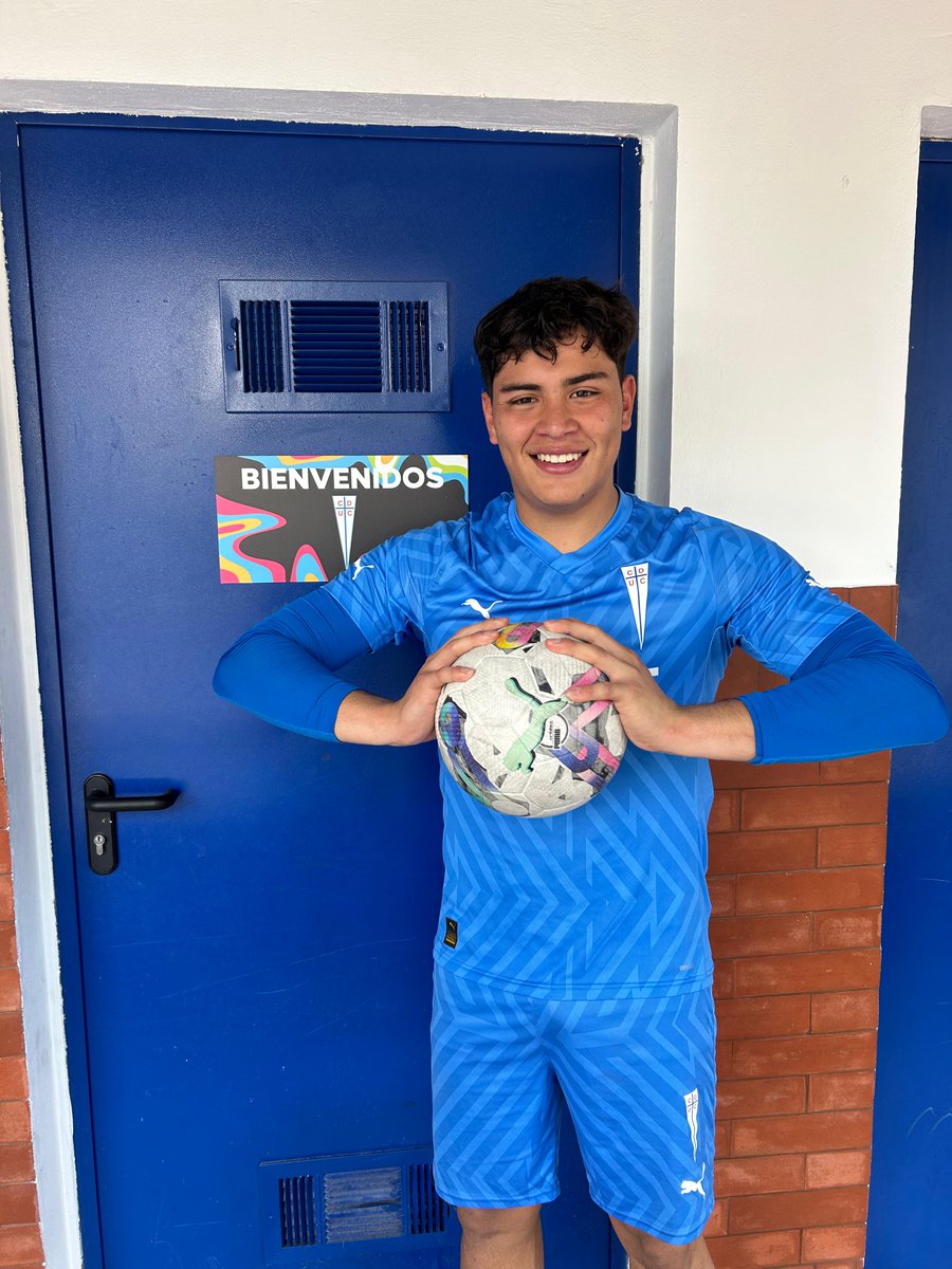 Universidad Católica tweet media