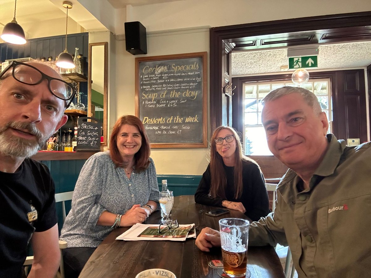 Landlady and landlord not that happy at my visit to the Cedars in the Isle of Wight. Two nice pints of cask London Pride