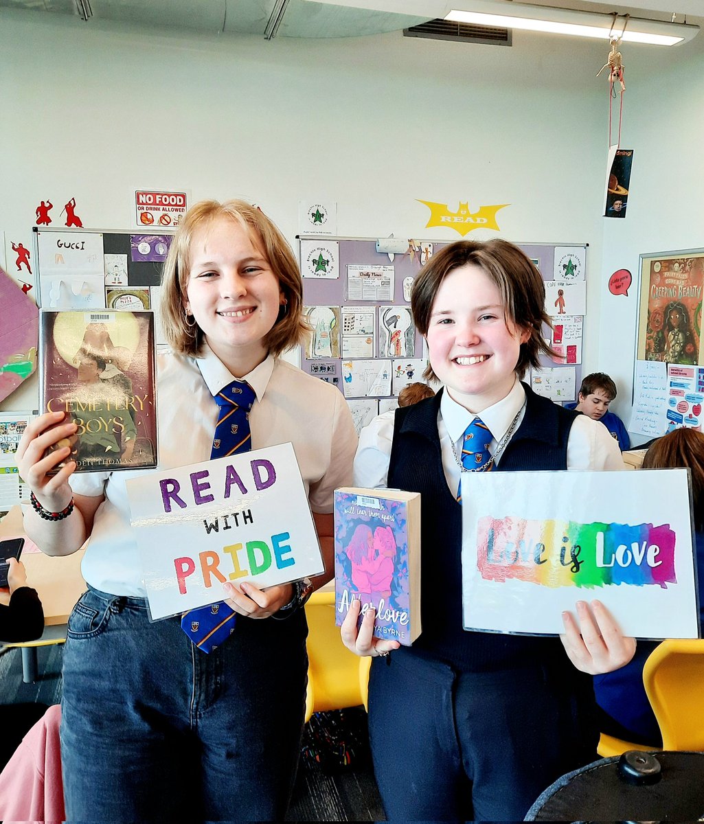 BrechinHighLib's tweet image. More fabulous reads for #PrideMonth. Check out our full musical video on Insta Reels! 🔥
#ReadWithPride #LoveIsLove 🌈 #ProudToBeBrechin