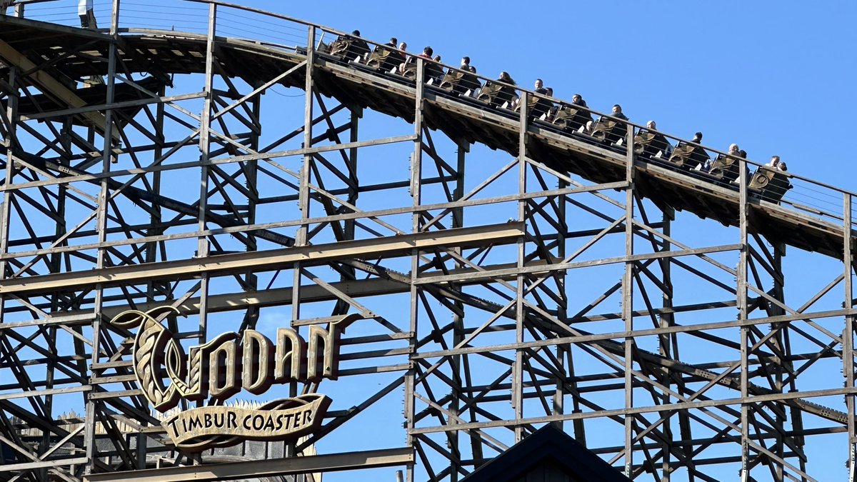 MarkLForrest's tweet image. #Wodan #Rollercoaster at #EuropaPark is the most perfect woody that ever did wood.