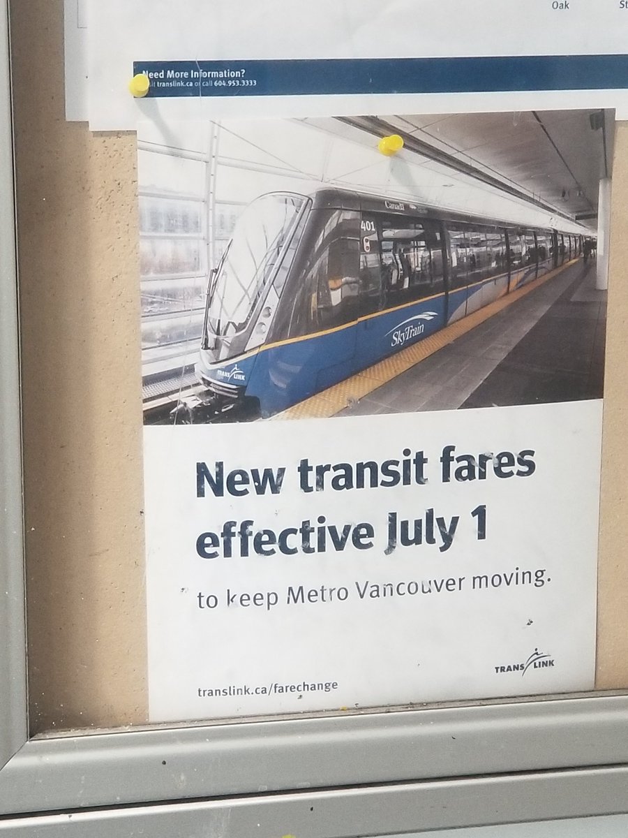 SergalProjects's tweet image. How nice of you to bump up fares, @TransLink - perhaps you can provide adequate service while you&apos;re at it. Photo just now. Train packed to an unsafe degree.
