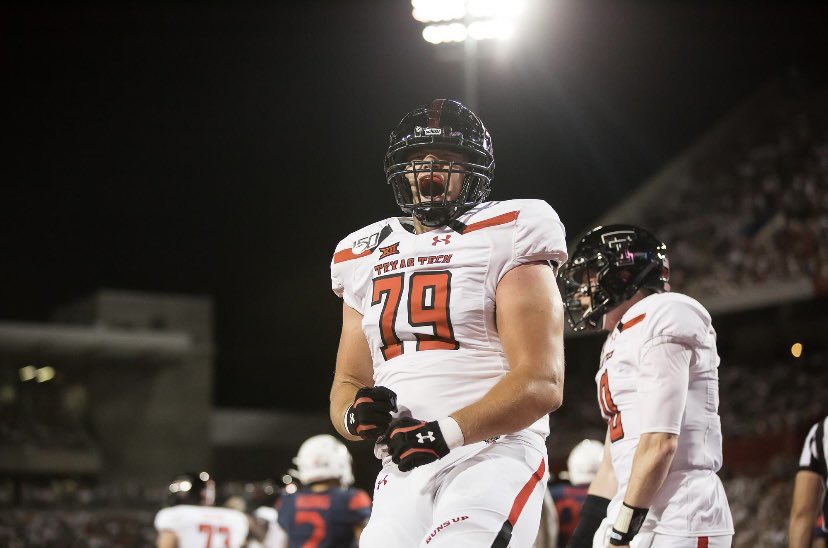F1rstprinc1pled's tweet photo. 79 days until kickoff!!

#WreckEm 🔴⚫️🔴⚫️🌵👆 https://t.co/LAdYRBqOKO