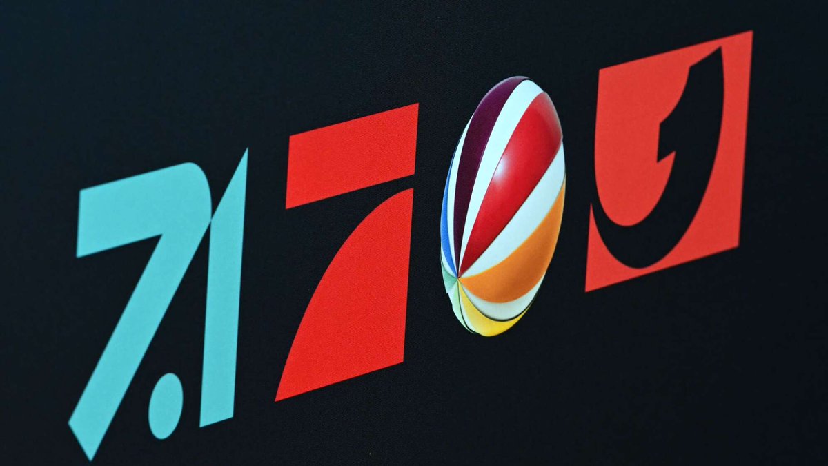 100ProMedien's tweet image. ➡️ News
#Screenforce: ProSiebenSat.1 startete auf dem Screenforce-Festival mit der Vorstellung seines neuen Programms für 2024/25. Hier eine kompakte Übersicht aller News:

ProSieben:
- #SuperDuperShow: 5 Promis müssen Mini-Shows kreieren - die Inspiration für diese kommen von…