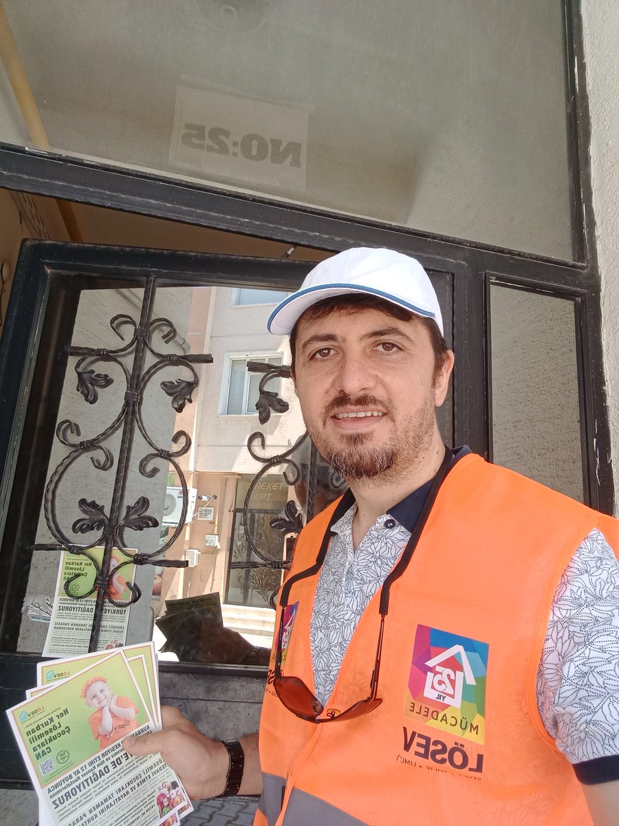 ArmutluSad's tweet photo. Siz de kurban bağışlarınızı Lösev e yaparak lösemili çocuklarımıza ve kanserli hastalara yardımda bulunabilirsiniz
@losev1998 #HerKurbanLösemiliÇocuklaraCan https://t.co/dnmoG4i1Y7
