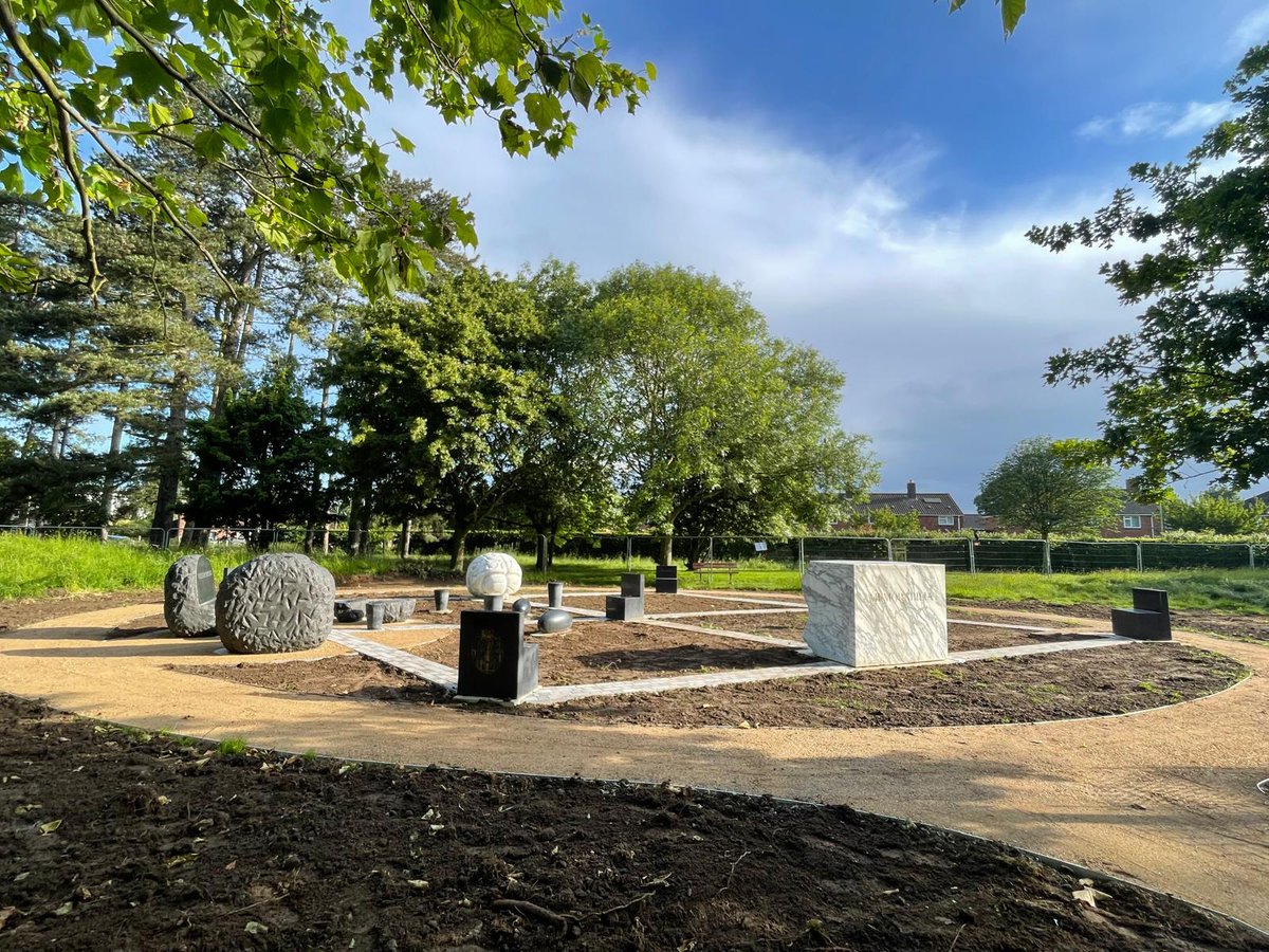 NorwichCC's tweet photo. Some new unusual occupants have taken up residence in Eaton Park – the Homage to Thomas Browne sculptures have been lifted into place and are already attracting attention. Connecting walkways have been laid, while grassed areas are now being seeded to grow through the summer. https://t.co/3rbwIuzjio