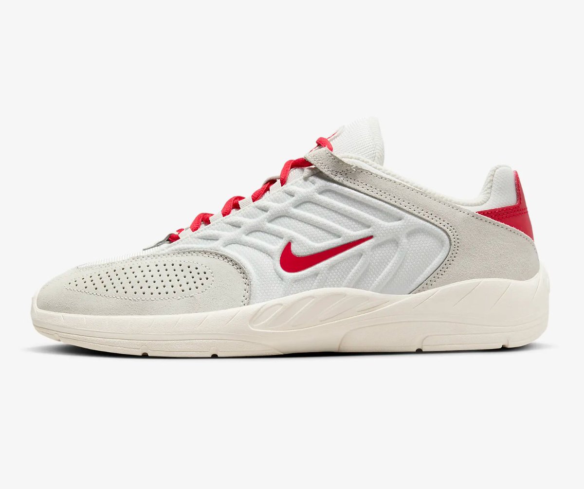 SOLELINKS's tweet photo. Ad: Nike SB Vertebrae 'Sail/University Red' on sale for $43.48 + shipping, use code CHILL25 => https://t.co/CUWAWrlYf1 https://t.co/2889yNIfil