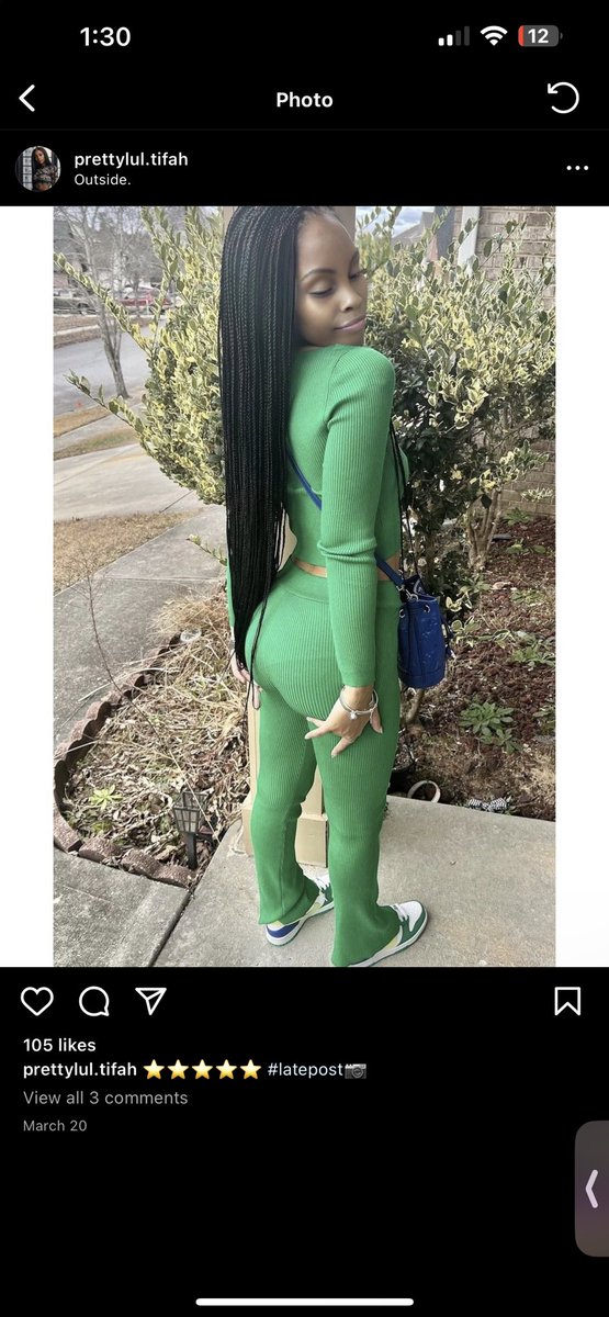 1des_'s tweet photo. Y’all so tell me why this random girl photoshopped her face on MY body/picture?! PEOPLE ARE SICK😭 1st picture is her, 2nd picture is ME. https://t.co/G15aAehtUB