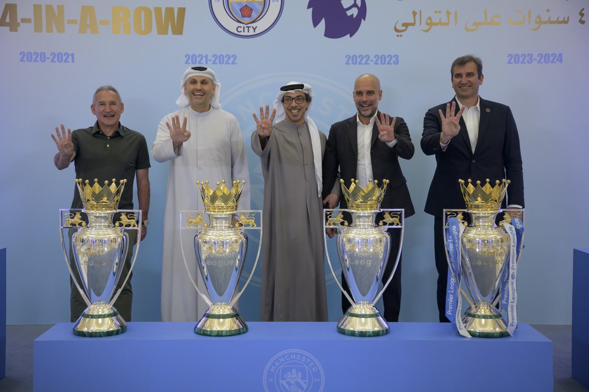 🚨🚨🚨🚨🚨🚨🚨🚨🚨🚨🚨🚨

صورة تاريخيّة، صورة عظيمة، صورة الموسم! 💙😨

الشيخ منصور بن زايد مالك مانشستر سيتي
خلدون المبارك رئيس مانشستر سيتي
بيب غوارديولا مدرب مانشستر سيتي
فيران سوريانو المدير التنفيذي 
تشيكي بيغيريستين المدير الرياضي

صورة للـتاريخ مع الرباعية التاريخية! 👑🏴󠁧󠁢󠁥󠁮󠁧󠁿