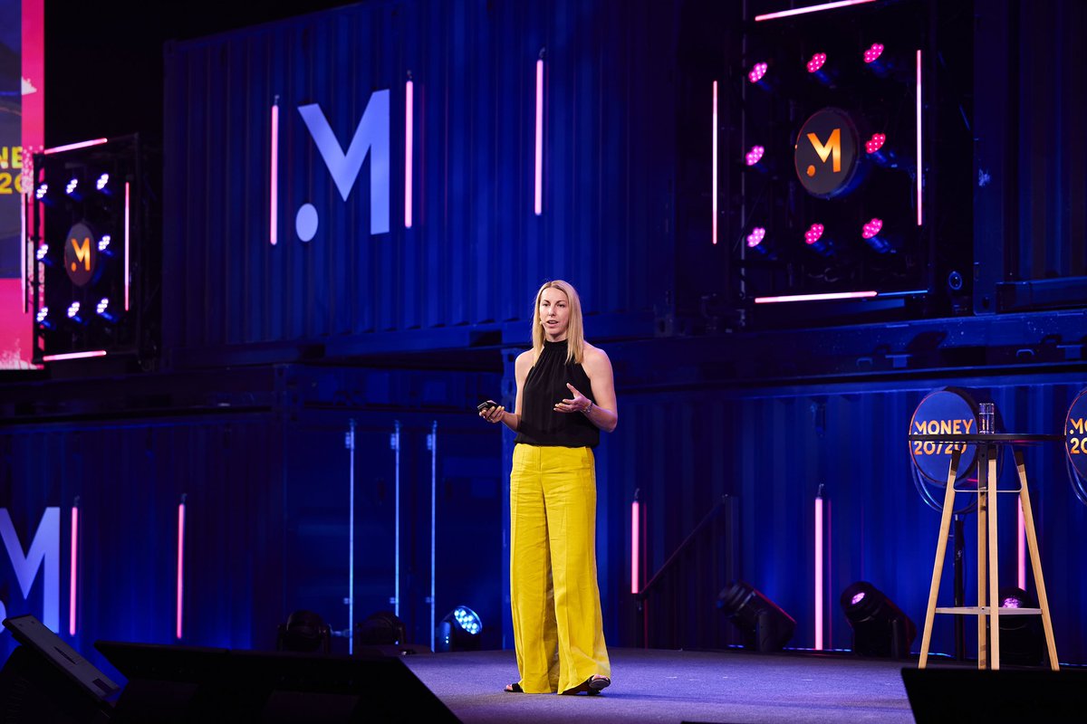 Introducing <a href="/CaywoodApp/">Caywood</a> at #Money2020EU last week 😄

Thanks for sharing these photos <a href="/money2020/">Money20/20</a> of the event, and for giving me an announcement spot on the Exchange Stage - was an honor and a privilege! 💛✨🚀🥳