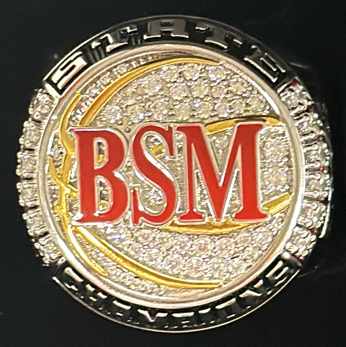 redknightcoach's tweet image. Back to Back! Looking forward to the quest for 3! #BuildingALegacy