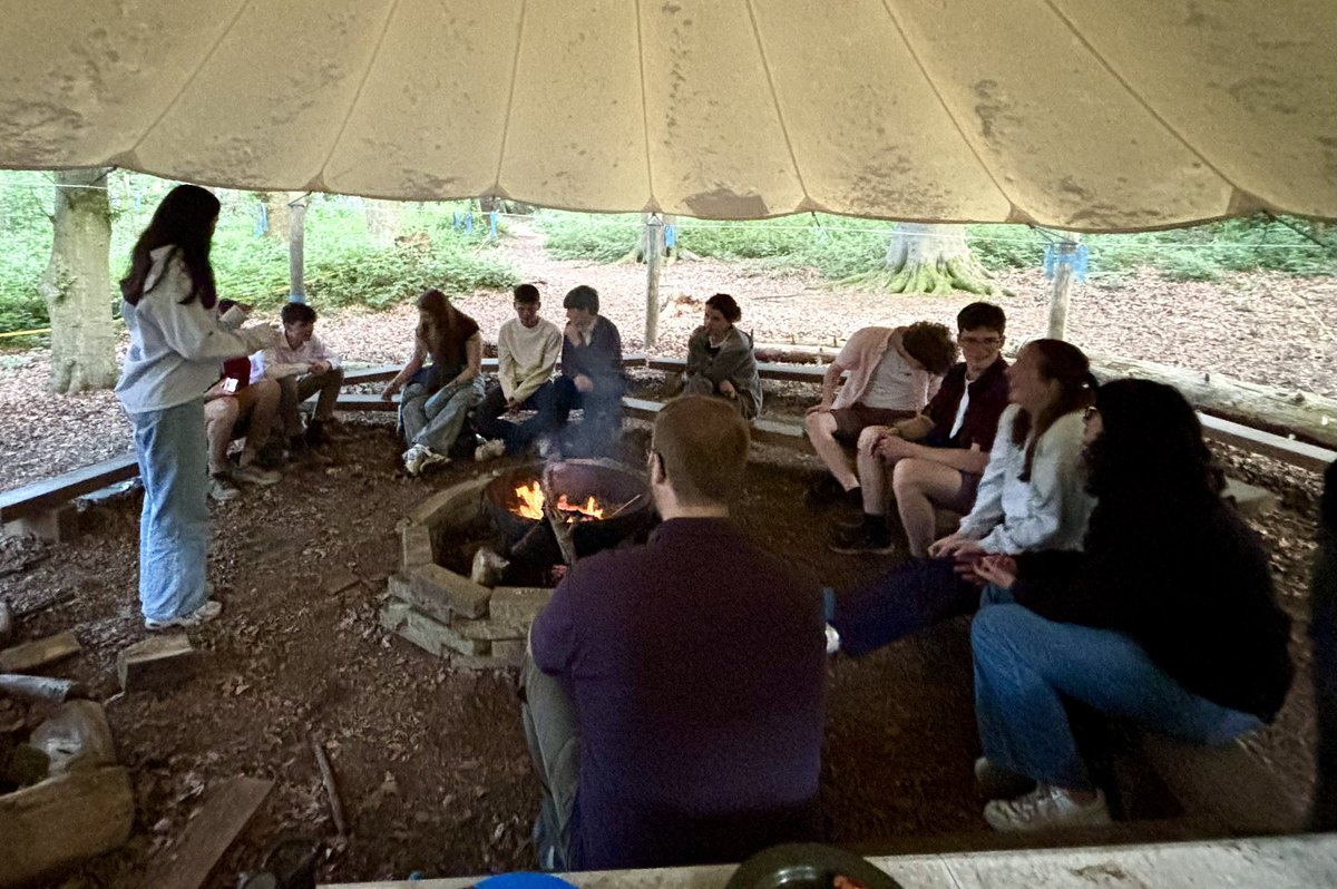 KHSCCF's tweet photo. Last night saw @KHSCCF celebrate our most senior cadets with a BBQ and the Mafia game. We wanted to pay thanks to them for the help they give the @kinghamhillsch staff over the year and also present our Upper Sixth leavers with a Contingent coin to remember their time with us by. https://t.co/tnv4zJyGvw