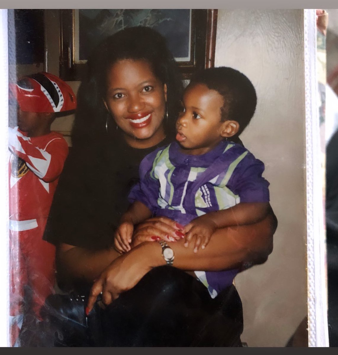 Happy birthday moms ♊️🫶🏾