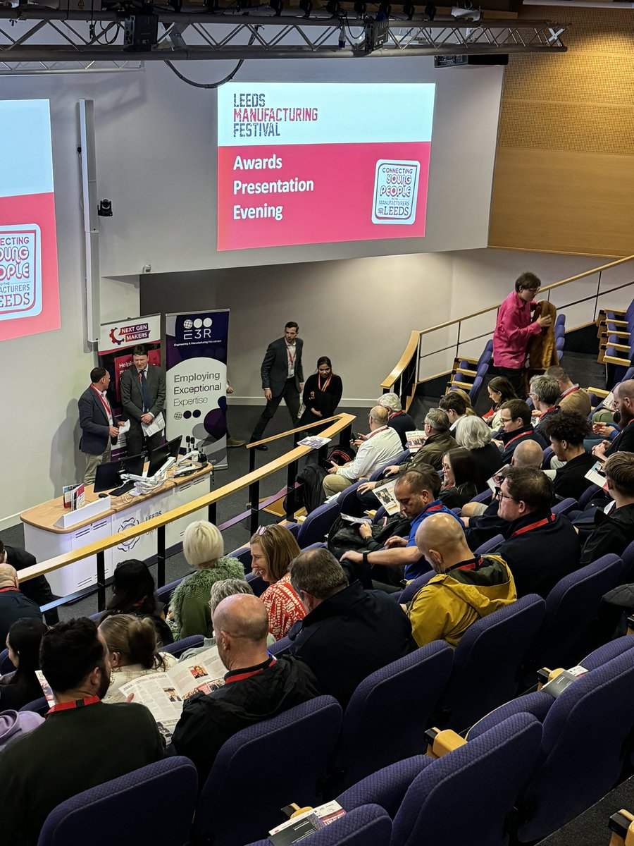 The auditorium is filling up fast! Talking about imminent proceedings is <a href="/gregwrightYP/">Greg Wright</a> with <a href="/chrisblacksound/">Chris Black</a> just before we kick things off officially!