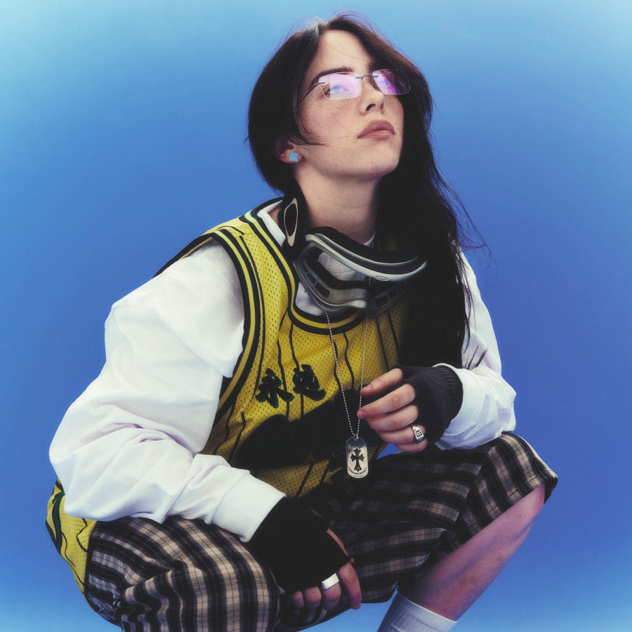 PopCrave's tweet photo. Billie Eilish becomes the third artist in history to reach 100 MILLION monthly listeners on Spotify. https://t.co/lYPtFPJFxk
