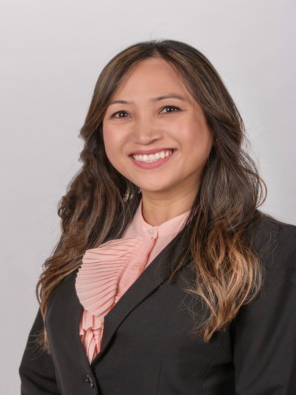 DownstateSurg's tweet photo. #DoubleMatch ⭐️⭐️ in #SurgOnc #Fellowship | Congratulations to Dr. Yi (Eve) Song, newly elected admin chief, who matched @JohnsHopkins in Baltimore, MD and Dr. Crisanta Iligan who matched at Loma Linda in CA.
We can't wait to see the impact you will have on the field! @KougiasP https://t.co/fN2VmGsRtR