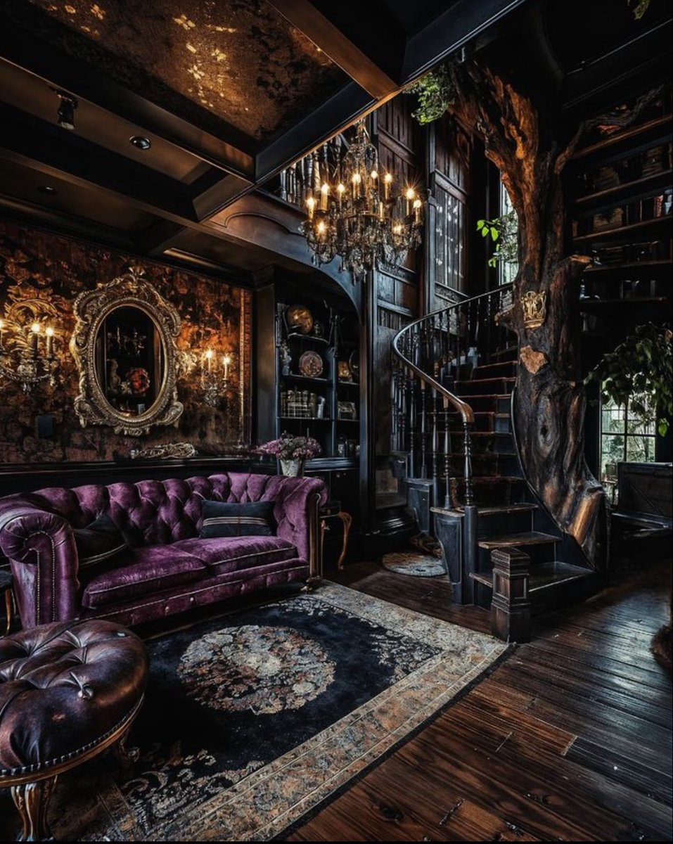 ValentyneDreams's tweet photo. Evening, in shades of dark academia. https://t.co/U6ZBzhDwDC