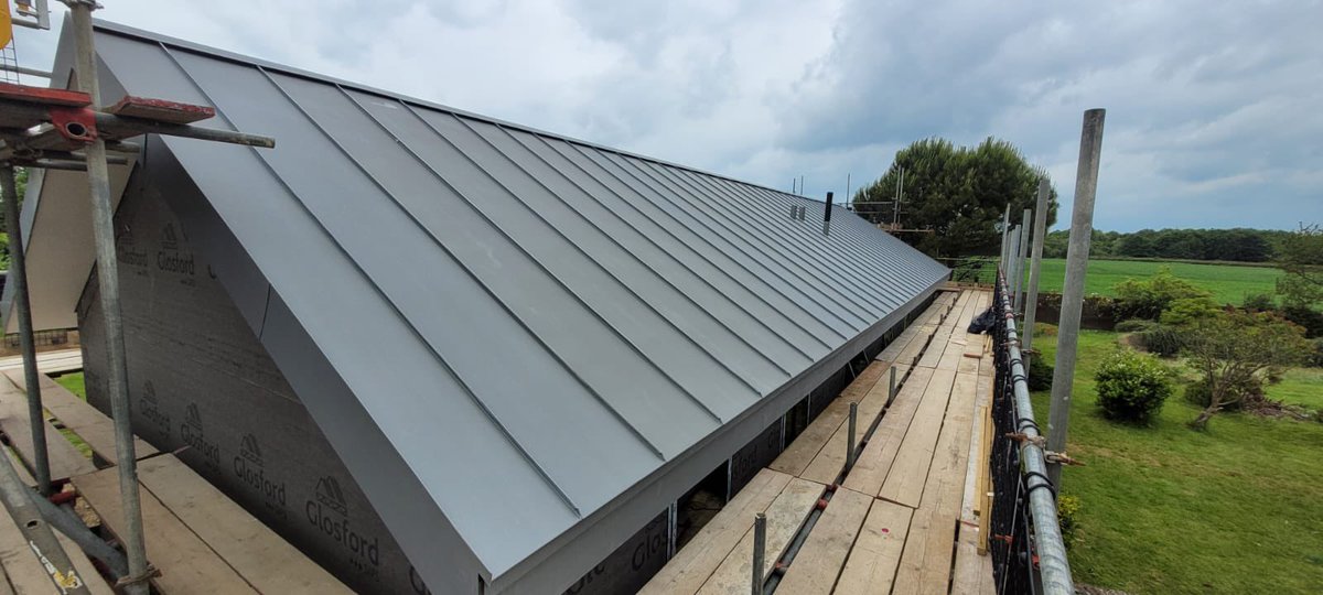 WayBuilders's tweet photo. VM Zinc installed this week, great product and the finish looks brilliant https://t.co/HuFvP0bEHd