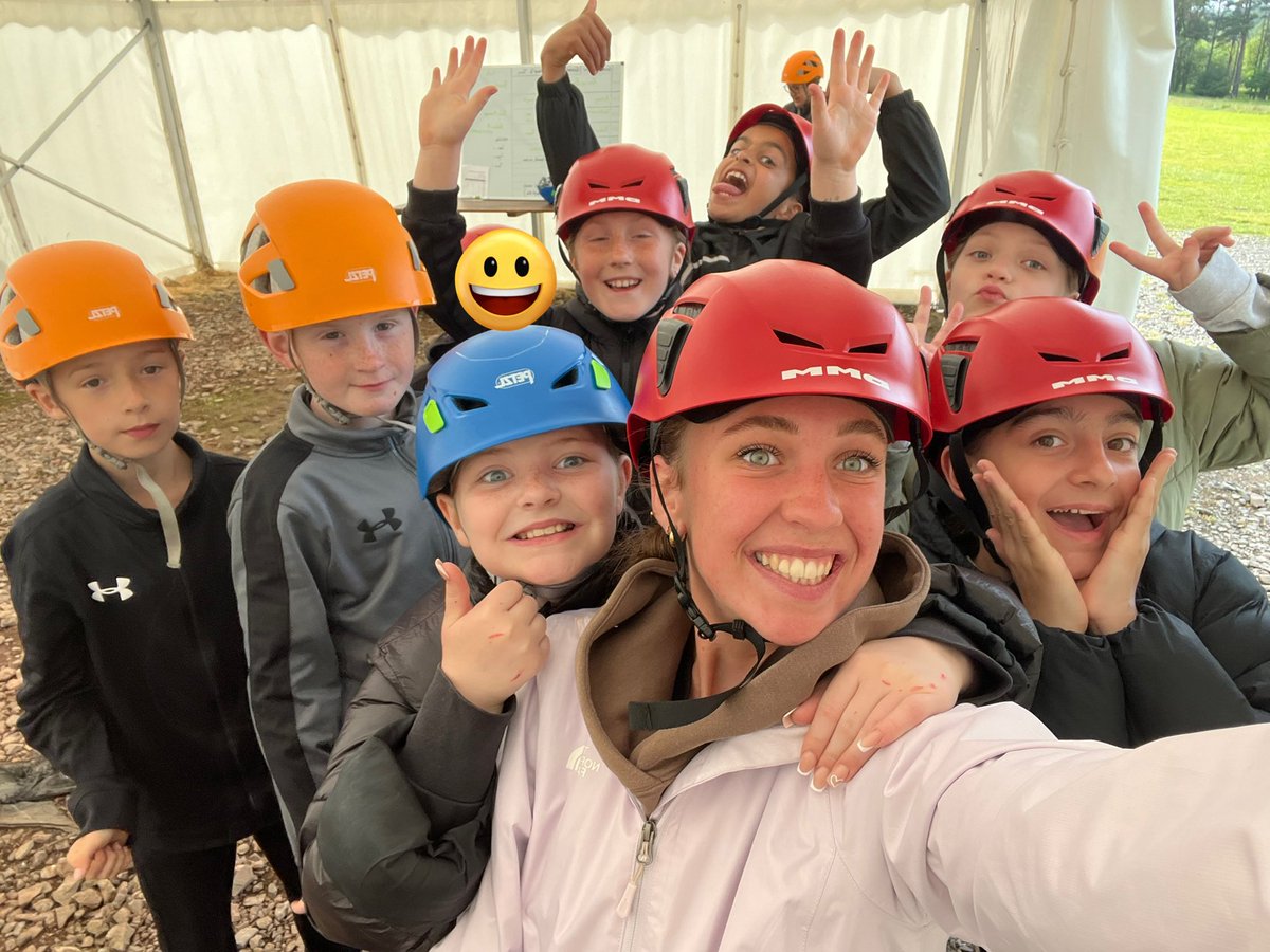 Miss Archer tweet media