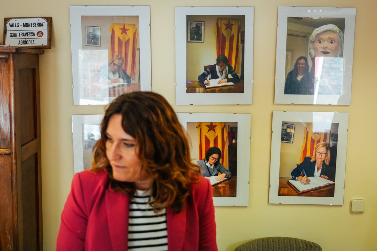 LauraVilagra's tweet photo. Visitem #Bellprat un municipi petit en extensió, però gran en actius. Pels antecedents històrics de tenir la primera alcaldessa de l'Estat hi tenim una relació especial. És tot un exemple de valentia, resiliència i compromís. 👇 https://t.co/WVRSMKuqL3