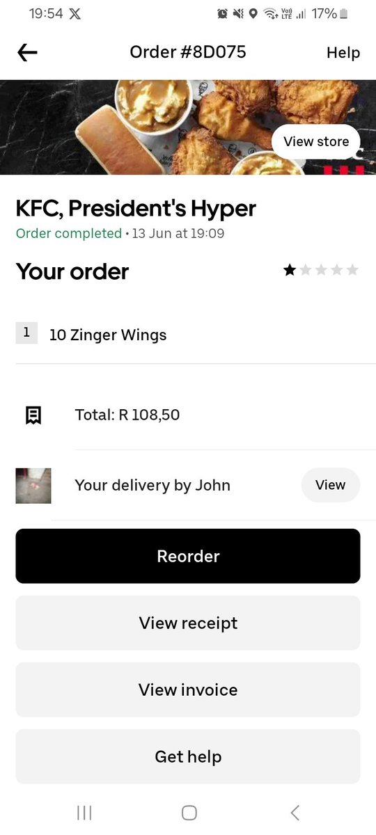 IdgafoodE's tweet photo. @uber @KFCSA 

My order was left at the gate by your driver John, can I please have this checked and I request my refund back ,it was an order made @kfc president hyper krugersdorp @kfc @uber ,I had to reorder the same food again . https://t.co/mY6fcDaYIV