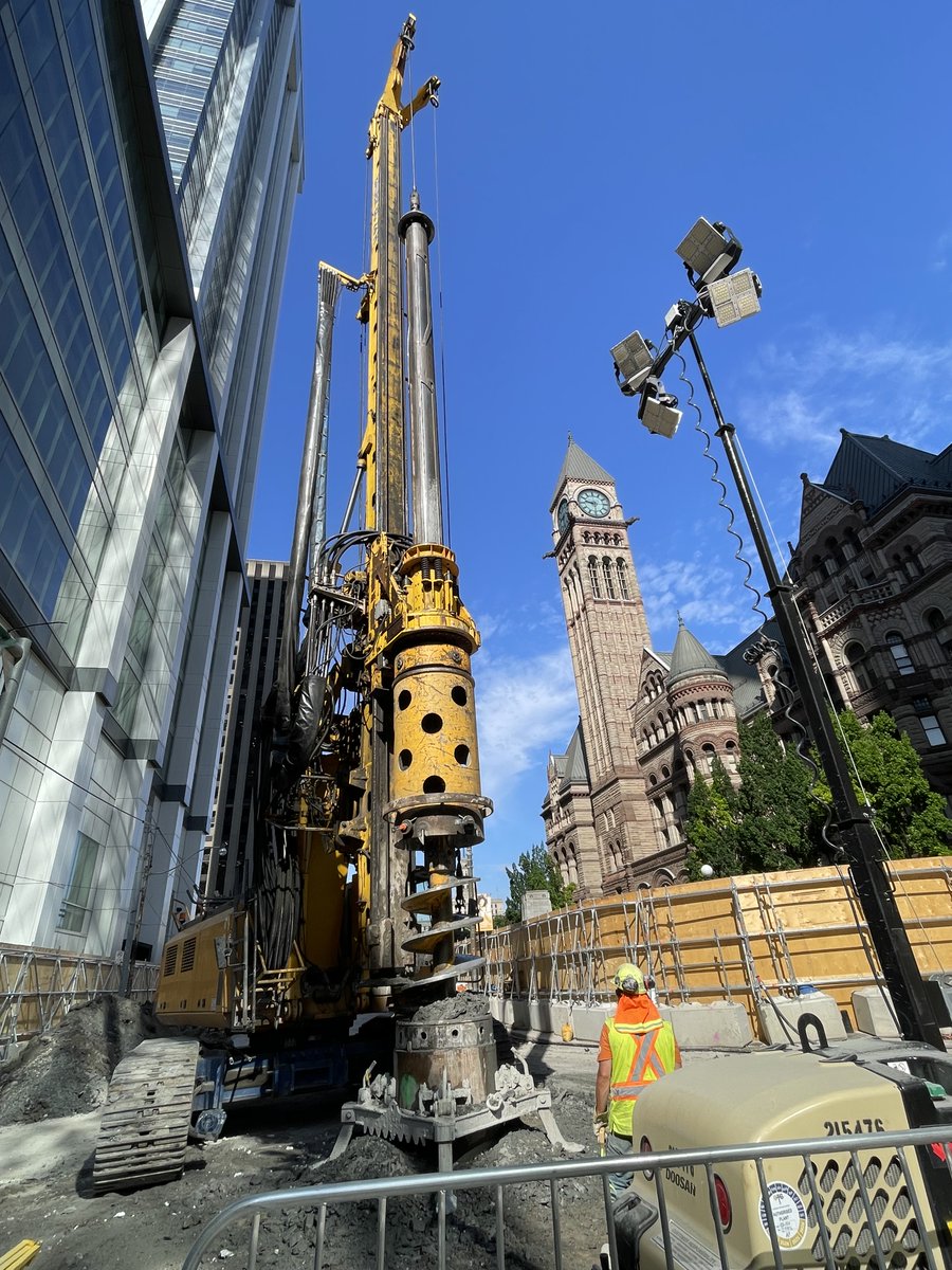 The first pile is in at the future Ontario Line subway station at Queen! The new station, which will be built below the existing TTC station, is expected to be the busiest connection point along the line. One down, 600 to go!