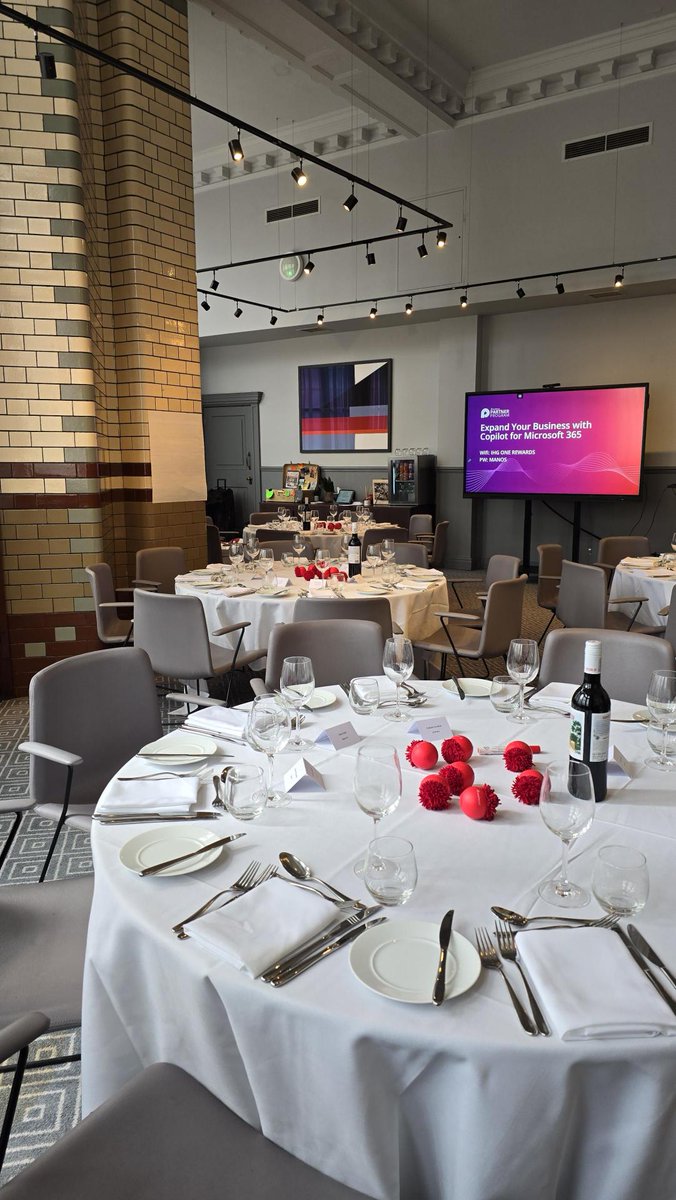 AvePoint's tweet photo. Thank you to the UK #MSP partner and colleagues that joined us in Manchester for our Copilot for #Microsoft365 Data Readiness workshop! Shout out to #AVPT Chief Brand Officer (and Microsoft MVP!) Dux Raymond Sy for sharing insights into the importance of establishing a strong data foundation to maximize the potential of AI.