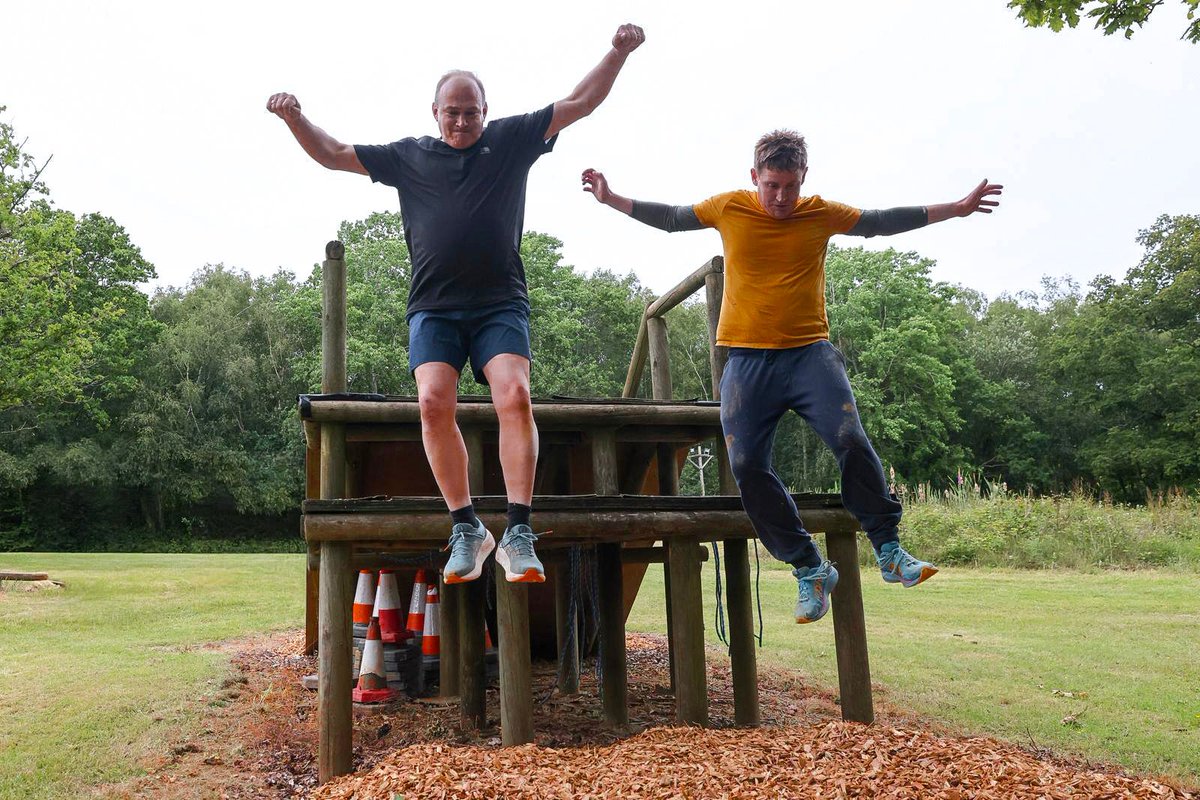 EdwardJDavey's tweet photo. JUMP for your vote 🎶 https://t.co/q1cI7lhZDX