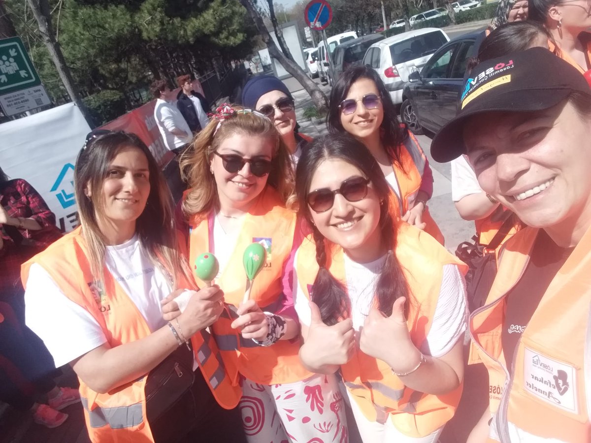 #HerKurbanLösemiliÇocuklaraCan
<a href="/ustunezer/">Dr. Üstün EZER</a> 
<a href="/losev1998/">LÖSEV</a> 
<a href="/hulya_unver/">Hülya ÜNVER</a> 
<a href="/julidearifoglu/">Dr.Julide Arifoğlu</a> 
<a href="/ozdamarnhr/">Nehir Ozdamar</a> 
<a href="/DuyguAE/">Duygu Aksen</a>