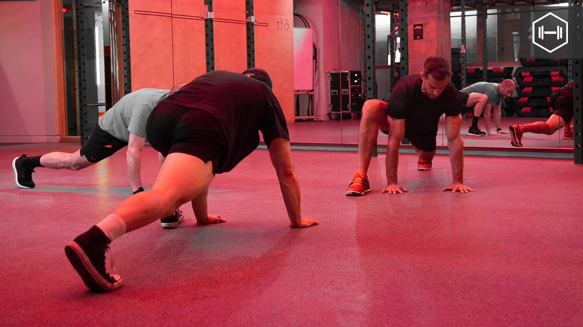 trainfitnessint's tweet image. Unlock your hip flexors for better mobility! 🚶‍♂️ Tight or weak hip flexors can cause pain and injury by disrupting movement patterns and muscle balance. Stretch and strengthen regularly for healthier hips! #HipFlexors #Mobility #FitnessTips #PainFreeLiving