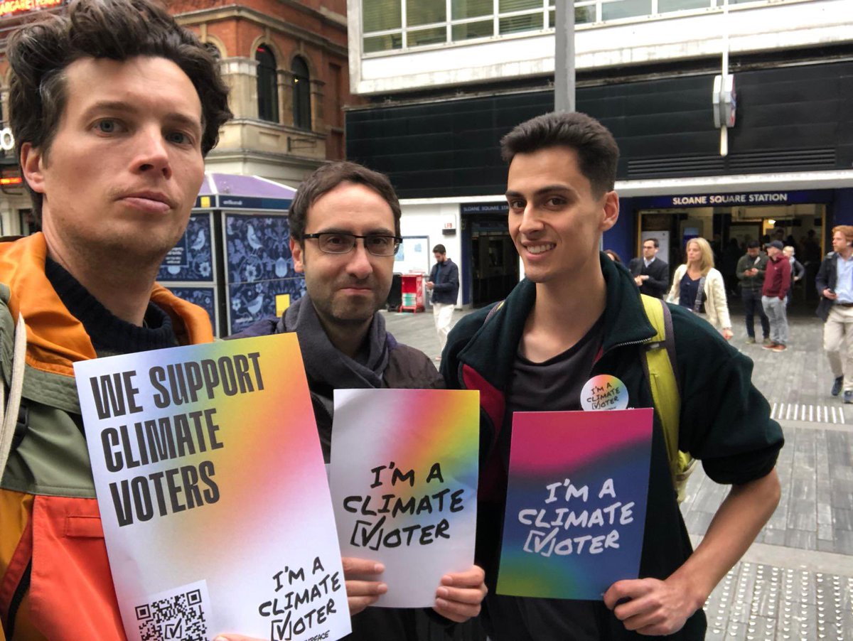 GPShoreditch's tweet photo. Thanks so much to our amazing volunteers for speaking to people about #projectclimatevote in Sloane Square yesterday 👏

You can pledge to vote with the climate in mind in the upcoming #generalelection using the following link!

https://t.co/oMeDBTAVCi https://t.co/Hx1ivgdWca