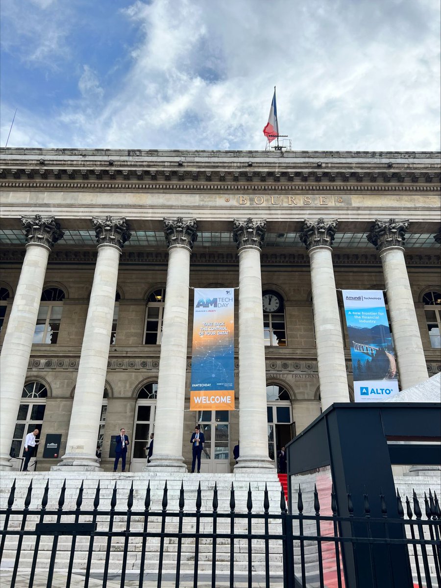 tilvest_eu's tweet photo. 🏆 Tilvest a été nommée pour le prix de la "Meilleure Initiative en Actifs Numériques" lors de la 14e édition de #AMTechDay, organisée par L'AGEFI. https://t.co/PsfhrjTdul