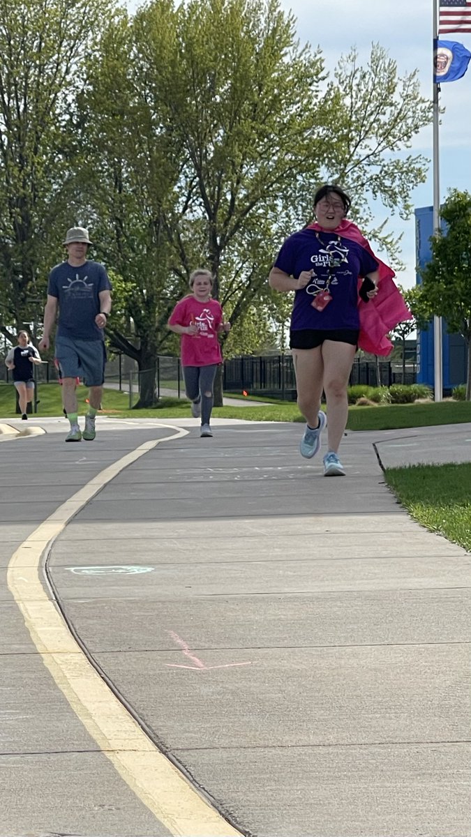 Spring Lake Park Schools (@slp_schools) on Twitter photo Centerview 3rd and 4th grade girls have been participating in "Girls on the Run" with running buddies to complete 5K races. The 8-week afterschool program culminated in running a 5K at the State Fair Grounds! Girls on the Run sign up for fall will start Aug 1st. #SLPPantherProud Centerview 3rd and 4th grade girls have been participating in "Girls on the Run" with running buddies to complete 5K races. The 8-week afterschool program culminated in running a 5K at the State Fair Grounds! Girls on the Run sign up for fall will start Aug 1st. #SLPPantherProud