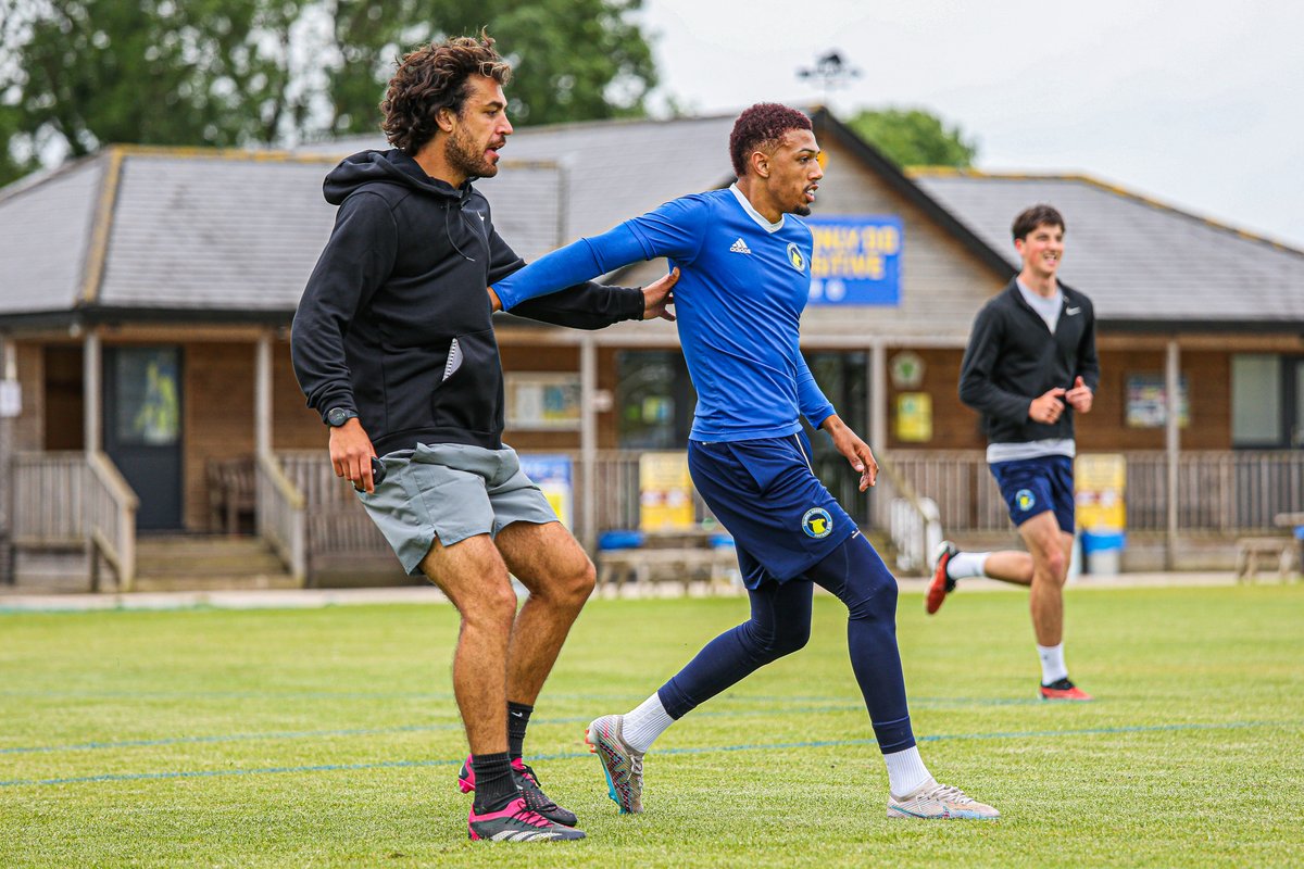 No better way to get ready for the new season than to play football with other good players 🤝⚽️