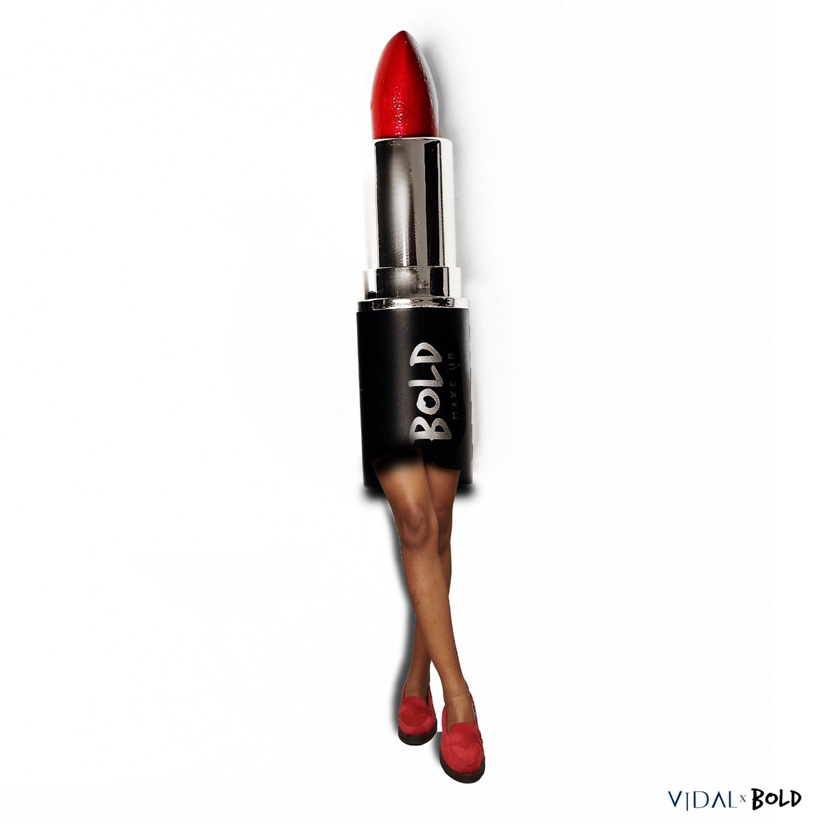 Vidalleathers's tweet photo. Ce week-end vous avez juste besoin de votre rouge à lèvres @bold_make_up et de vos BISSAP LOAFERS et vous êtes au top mesdames!
Effet glamour assuré✨ et confort garanti😉
#vidal #boldmakeup #vidalxbold #handmadeshoes #madeincameroon https://t.co/FgCSqnD5Ab