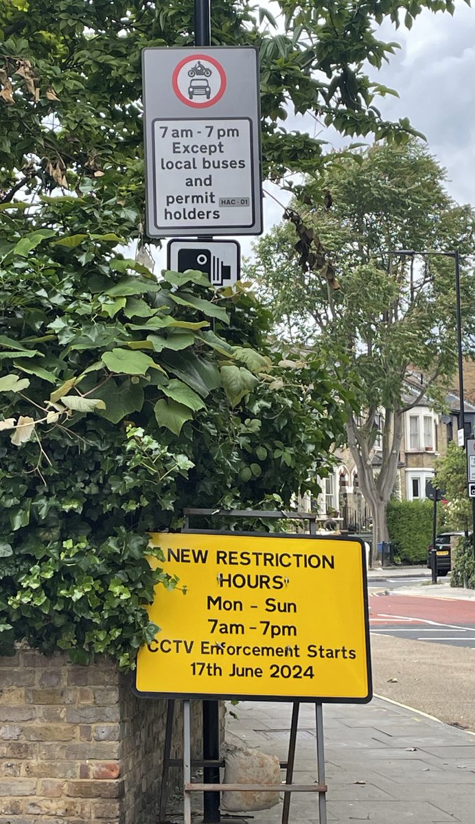 mummysboyfraser's tweet photo. @LTDAForum Beware in Hackney the Westgate Street / Lansdowne Drive LTN that was 7-10 and 3-7 Monday to Saturday, goes 7 till 7 daily from Monday. https://t.co/IFnrsG9sMt