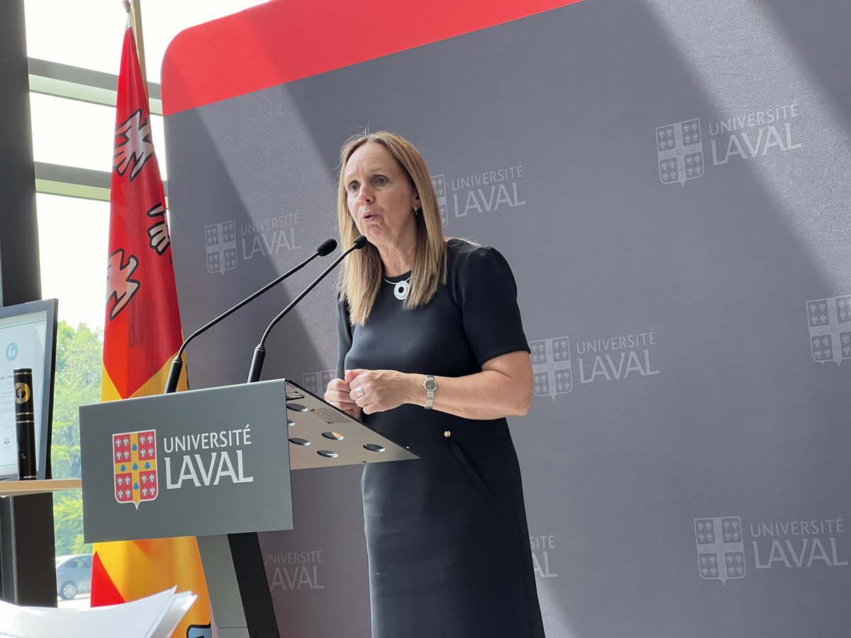 La Chaire sera dirigée par <a href="/RochefortLine/">Rochefort Line</a>, professeure à la Faculté des sciences de l’agriculture et de l’alimentation et pionnière de renommée internationale dans le domaine de la restauration des #MilieuxHumides
<a href="/CanadianPeat/">Canadian Horticultural Peat</a> youtube.com/watch?v=B3sSN0…