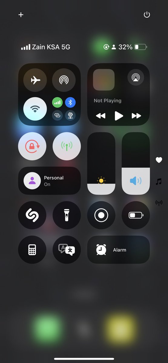 5h_Tech's tweet photo. so far so good, luv the new CC and dark mode apps #iOS18 https://t.co/1BBCX8UTcQ