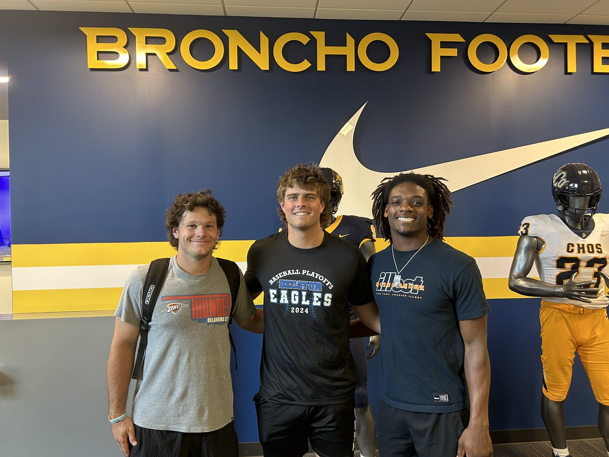 Jed Ross (@jed_ross1) on Twitter photo After a great visit and workout I’m blessed to receive my first offer from UCO!! <a href="/ucobronchofb/">UCO Football</a> <a href="/AdamDorrel/">Adam Dorrel</a> <a href="/Coach_Curlee/">James Curlee</a> <a href="/Pbriningstool/">Patrick Briningstool</a> <a href="/A_Gilbreath2024/">Antwan Gilbreath Jr</a> <a href="/HuffJett/">Jett Huff</a> <a href="/DecaturEaglesFB/">Decatur Eagles Football</a> <a href="/CoachHuff3/">Steve Huff</a> <a href="/CoachFundi_DP/">Daniel Palmer</a> #AGTG #TOUGHWINS After a great visit and workout I’m blessed to receive my first offer from UCO!! <a href="/ucobronchofb/">UCO Football</a> <a href="/AdamDorrel/">Adam Dorrel</a> <a href="/Coach_Curlee/">James Curlee</a> <a href="/Pbriningstool/">Patrick Briningstool</a> <a href="/A_Gilbreath2024/">Antwan Gilbreath Jr</a> <a href="/HuffJett/">Jett Huff</a> <a href="/DecaturEaglesFB/">Decatur Eagles Football</a> <a href="/CoachHuff3/">Steve Huff</a> <a href="/CoachFundi_DP/">Daniel Palmer</a> #AGTG #TOUGHWINS