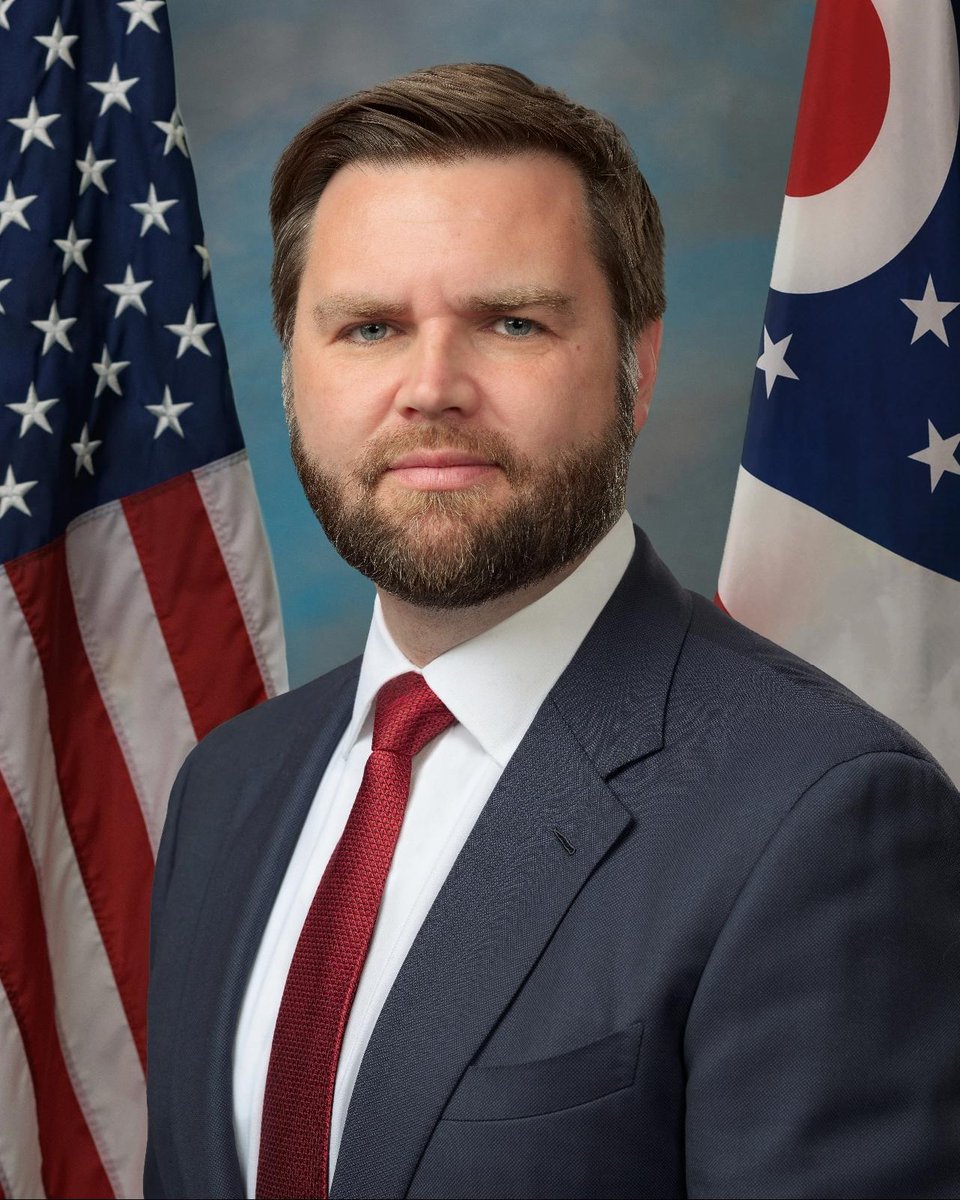 ProjectLincoln's tweet image. JD Vance is against no-fault divorce, supports a national abortion ban, and voted against IVF access. 

He wants the government in people's lives and dictating decisions they can make for themselves, their health, and their families.