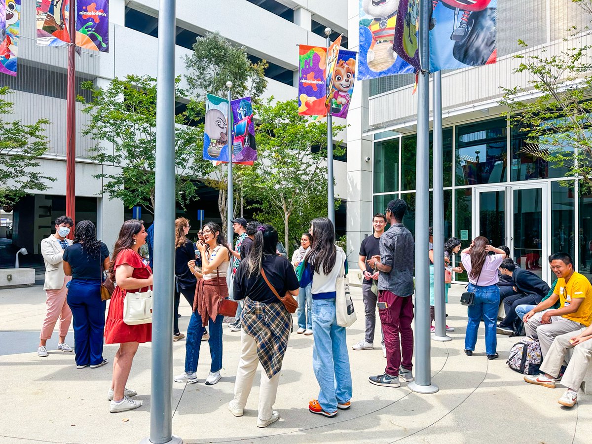 NickWritingProgram tweet media