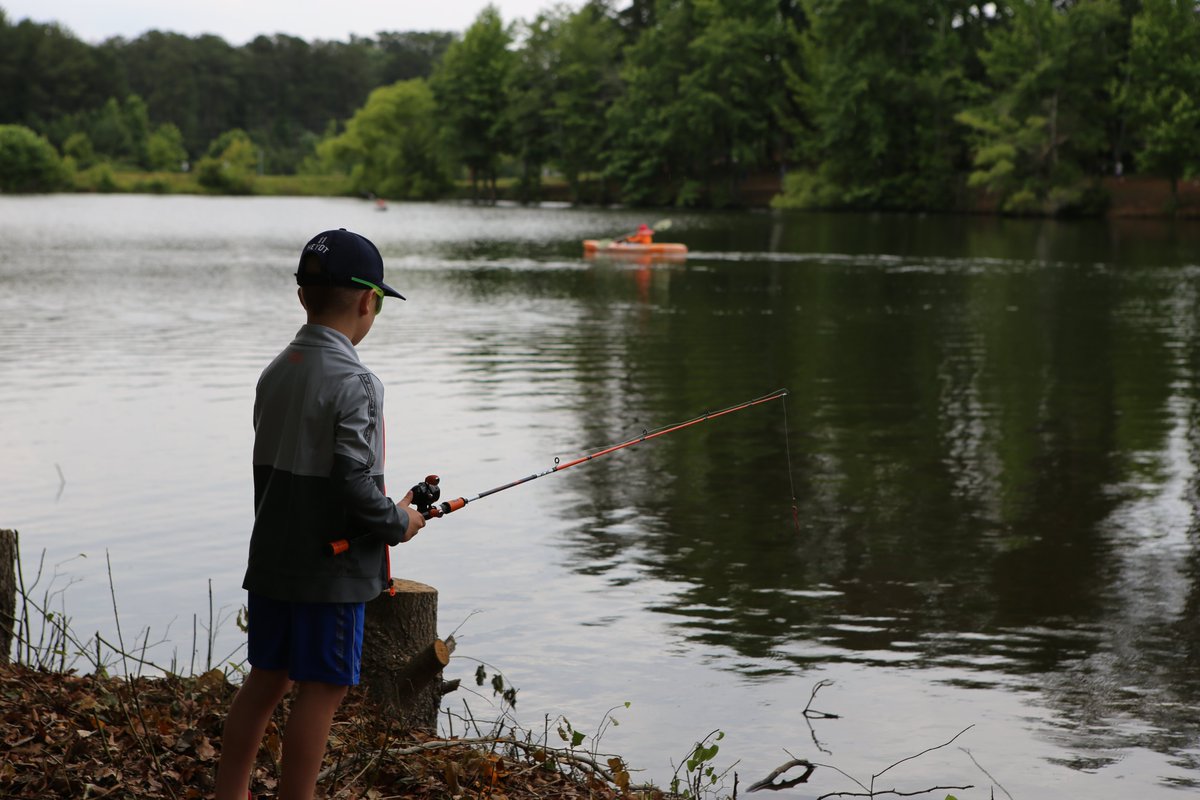 mtparanschool's tweet photo. We love capturing our happy campers' faces while they enjoy the fishing, cheerleading, Mindcraft, dance, and tumbling camps this week as part of our #MPCSSummerPrograms! There are very limited spots available. Grab one while you still can!

To register: https://t.co/5G8aRJVeY7 https://t.co/AfMUwDEb9D