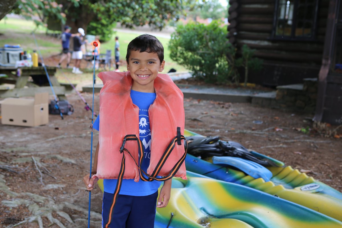 mtparanschool's tweet photo. We love capturing our happy campers' faces while they enjoy the fishing, cheerleading, Mindcraft, dance, and tumbling camps this week as part of our #MPCSSummerPrograms! There are very limited spots available. Grab one while you still can!

To register: https://t.co/5G8aRJVeY7 https://t.co/AfMUwDEb9D