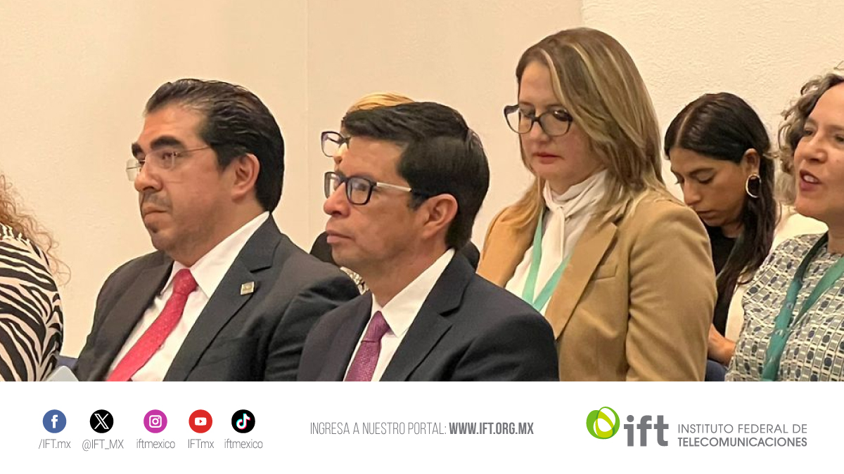 Los Comisionados del <a href="/IFT_MX/">IFT</a> , <a href="/ArturoRobles_R/">Arturo Robles</a> y <a href="/sdiazg/">Sóstenes Díaz</a> estuvieron presentes en la #Conferencia  de los resultados de la Encuesta Nacional sobre Disponibilidad y Uso de Tecnologías de la Información en los Hogares #ENDUTIH2023