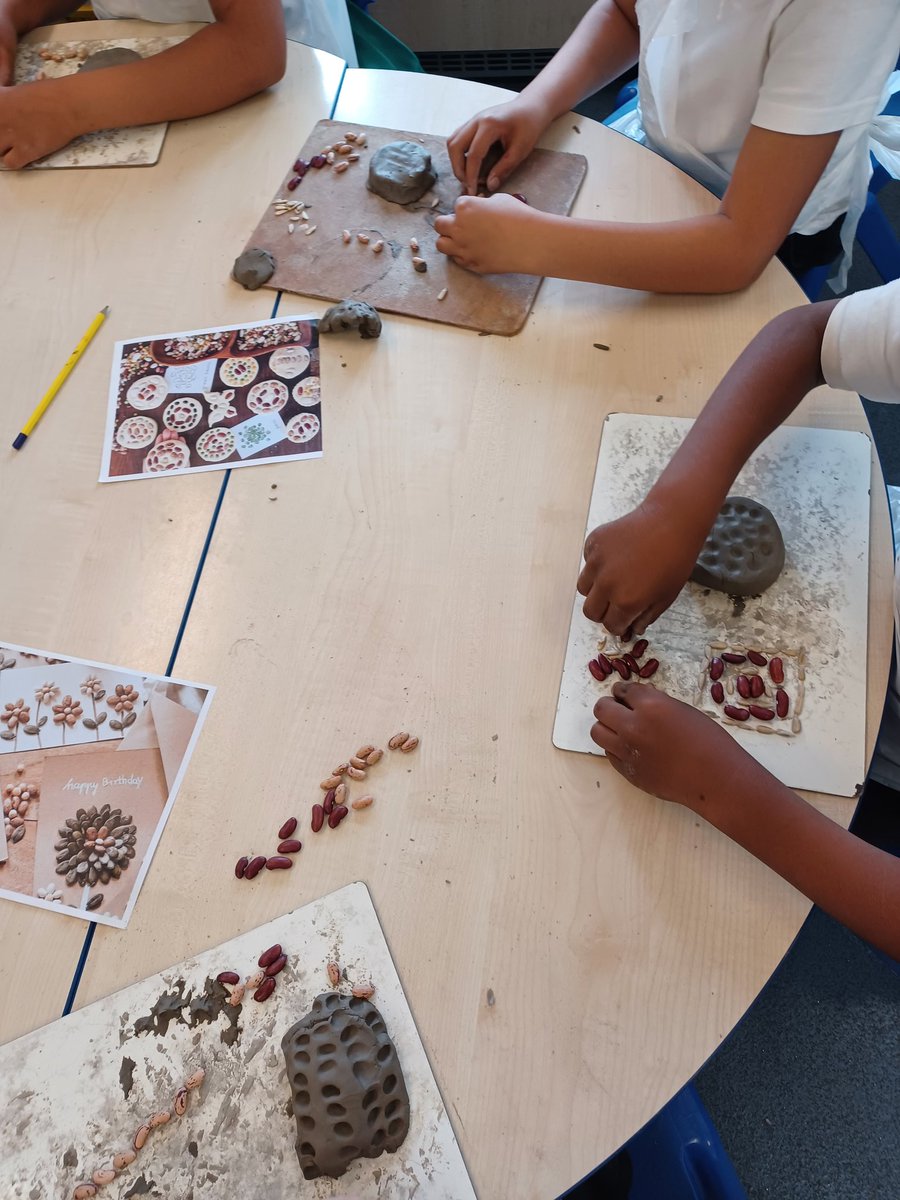 MissSF11's tweet photo. Year 2 enjoyed exploring different patterns and making their clay tiles ready for picture this 🙂 @ColeridgeSchool https://t.co/kOKFx2u4Er