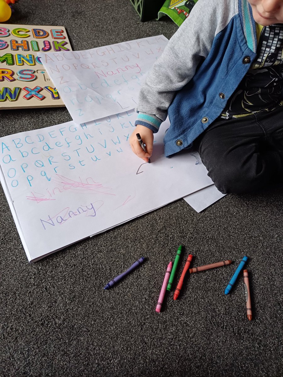 sarawil2001's tweet photo. Phonics never stops for me 😂 https://t.co/MQtNT0GxB3