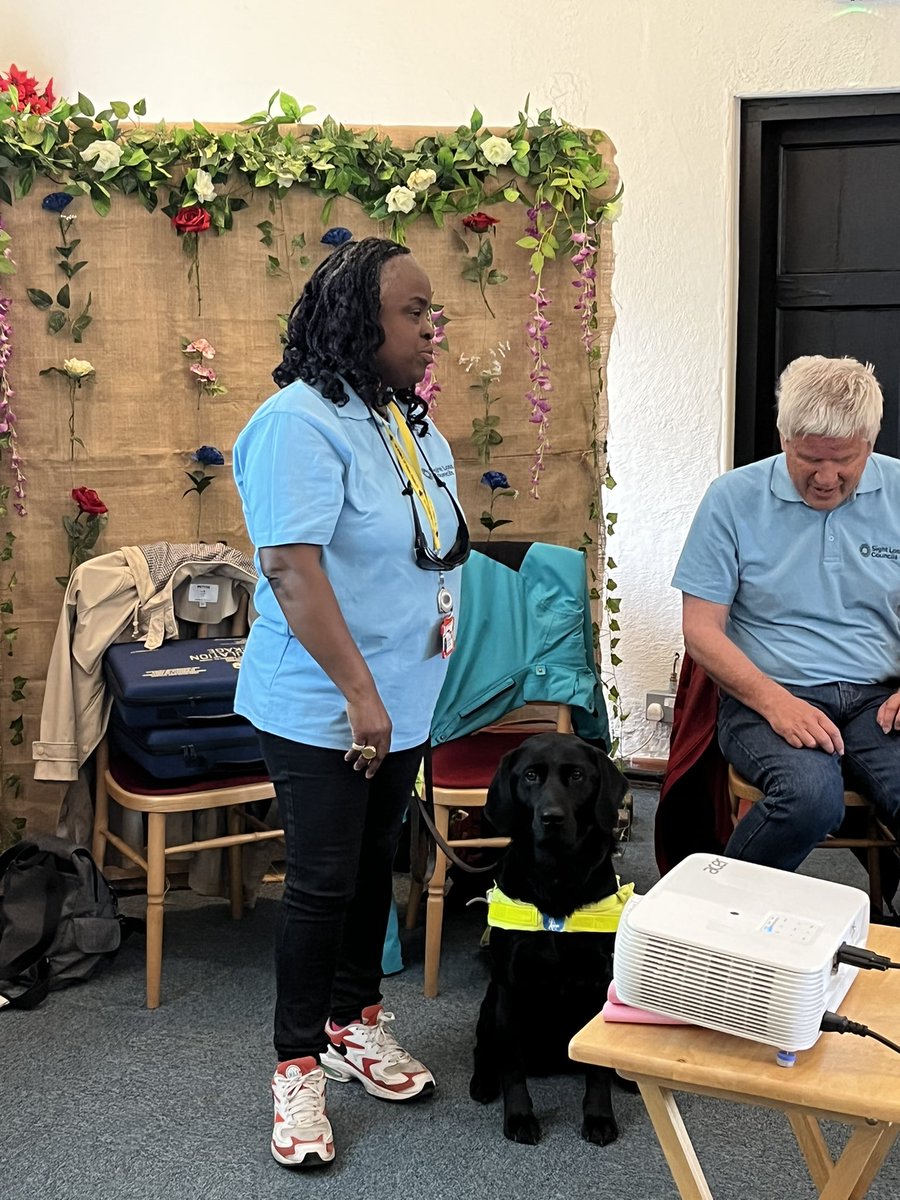 barton_kell's tweet photo. This morning Merseyside Sight Loss Council delivered another vision awareness session @NTSpekeHall to staff & volunteers
One attendee feedback was ‘An excellent session & we’ve learnt so much about how to enhance the experience here for #blind & #PartiallySighted visitors’ 👏 https://t.co/M0KA3iZAUX