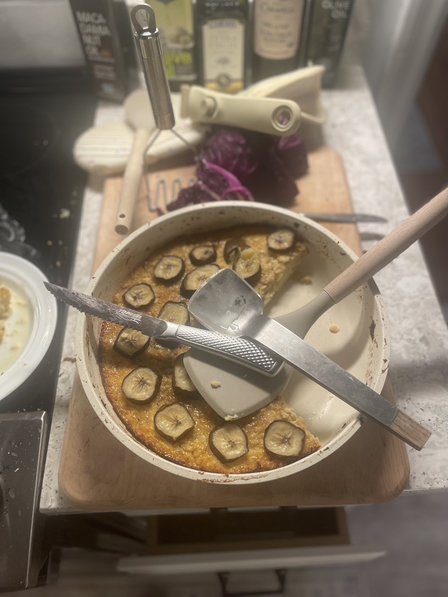 LucasMaddy's tweet image. 🧵...

Savory Cauliflower Creme Brulee: A story of aspiration, exasperation, revelation, and surprise.

insp. by @tferriss #fourhourchef #grantachatz #Alinea