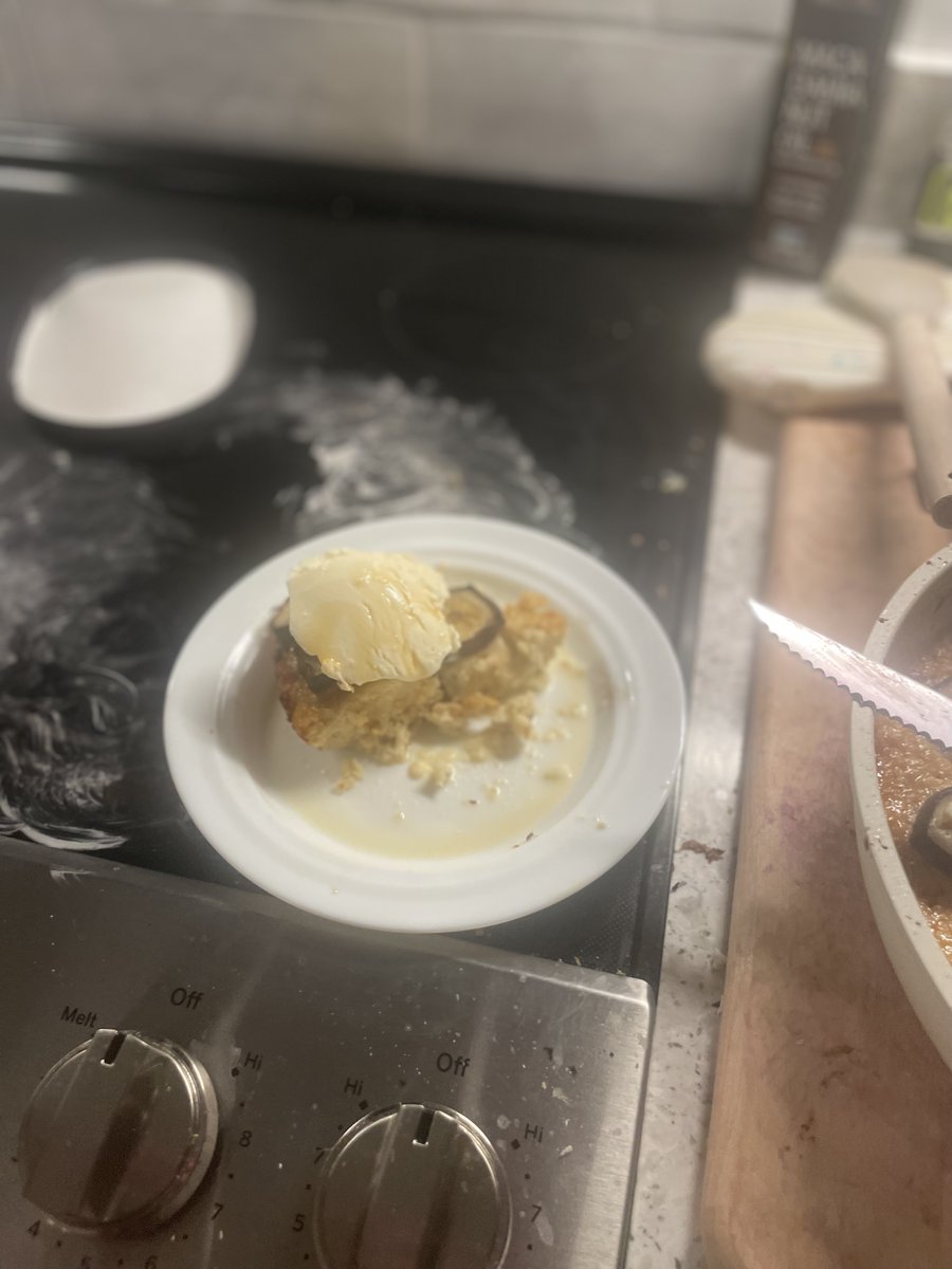 LucasMaddy's tweet image. 🧵...

Savory Cauliflower Creme Brulee: A story of aspiration, exasperation, revelation, and surprise.

insp. by @tferriss #fourhourchef #grantachatz #Alinea