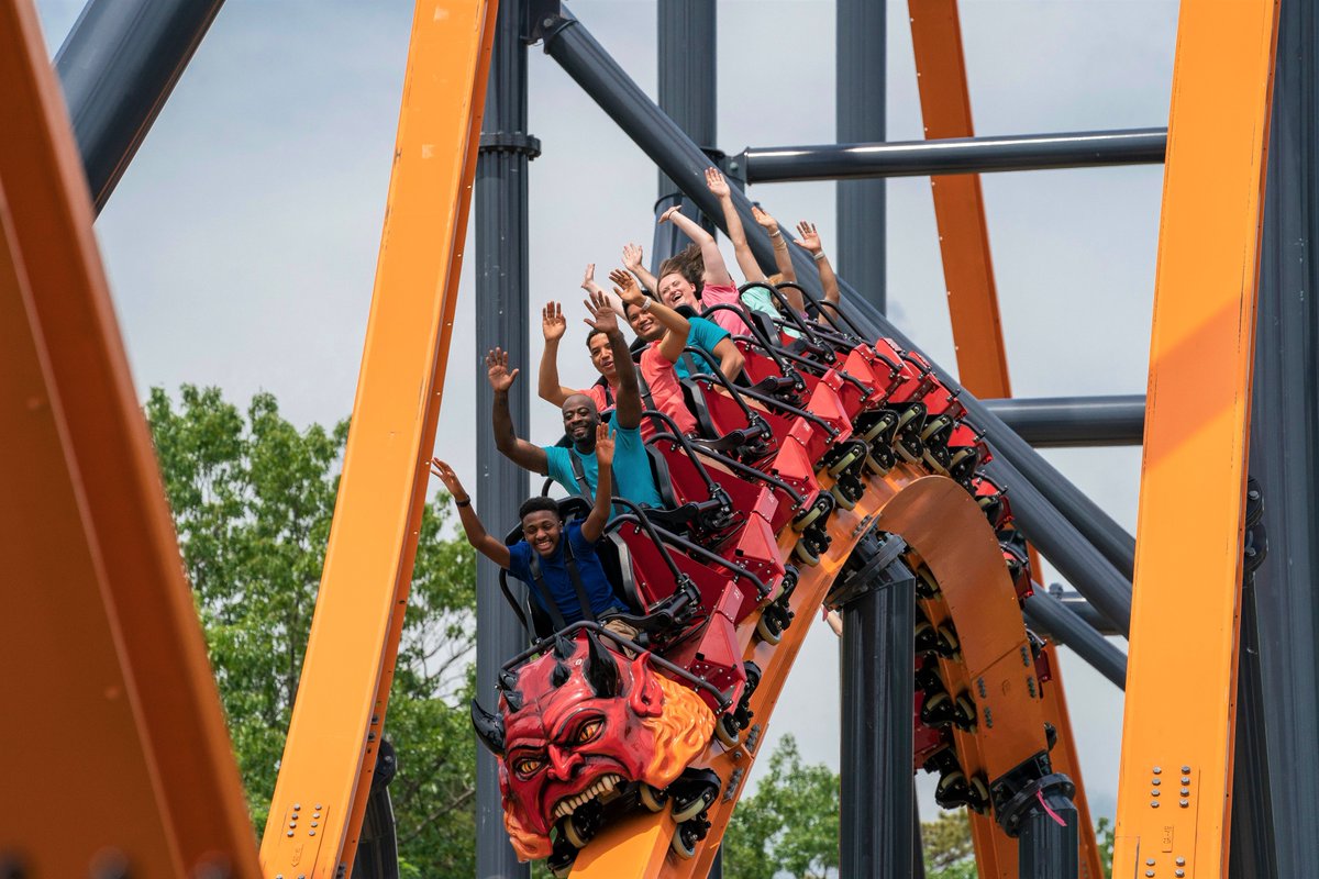 SFGrAdventure's tweet photo. We’re roaring Happy Birthday to our favorite devil – The Jersey Devil that is! Come on down and face the Pine Barren’s most intense creature! 😇 👹  #HappyBirthday https://t.co/F7PNlpWnmC