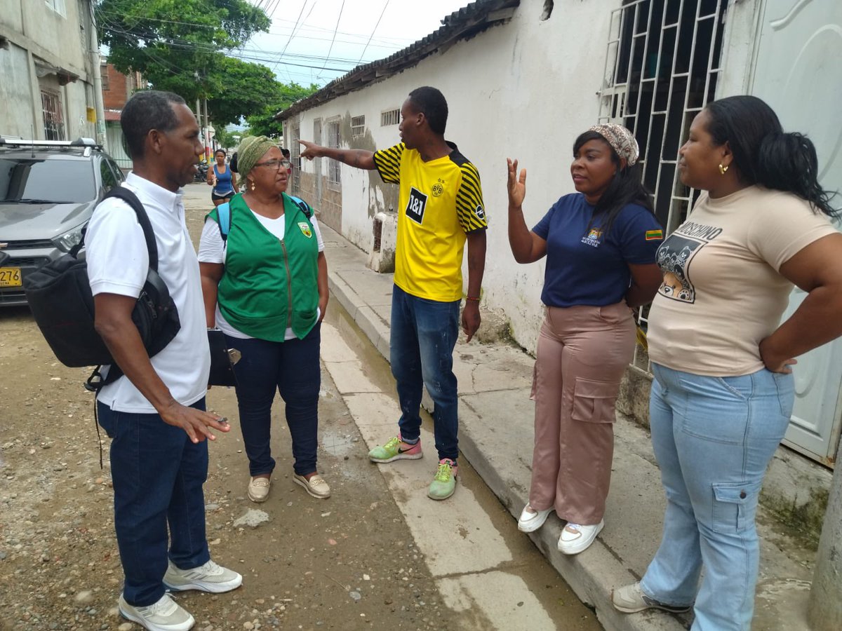 JhonjaQueSea's tweet photo. Engañar, PUERTO PESCADOR Y SECTOR CENTRAL. Estamos muy contentos por ser tenidos en cuenta con el proyecto #Compis que de seguro impactará positivamente nuestra comunidad, con la pavimentación de una de las calles más afectadas por la ola invernal en nuestra comunidad. https://t.co/NK12totKVi